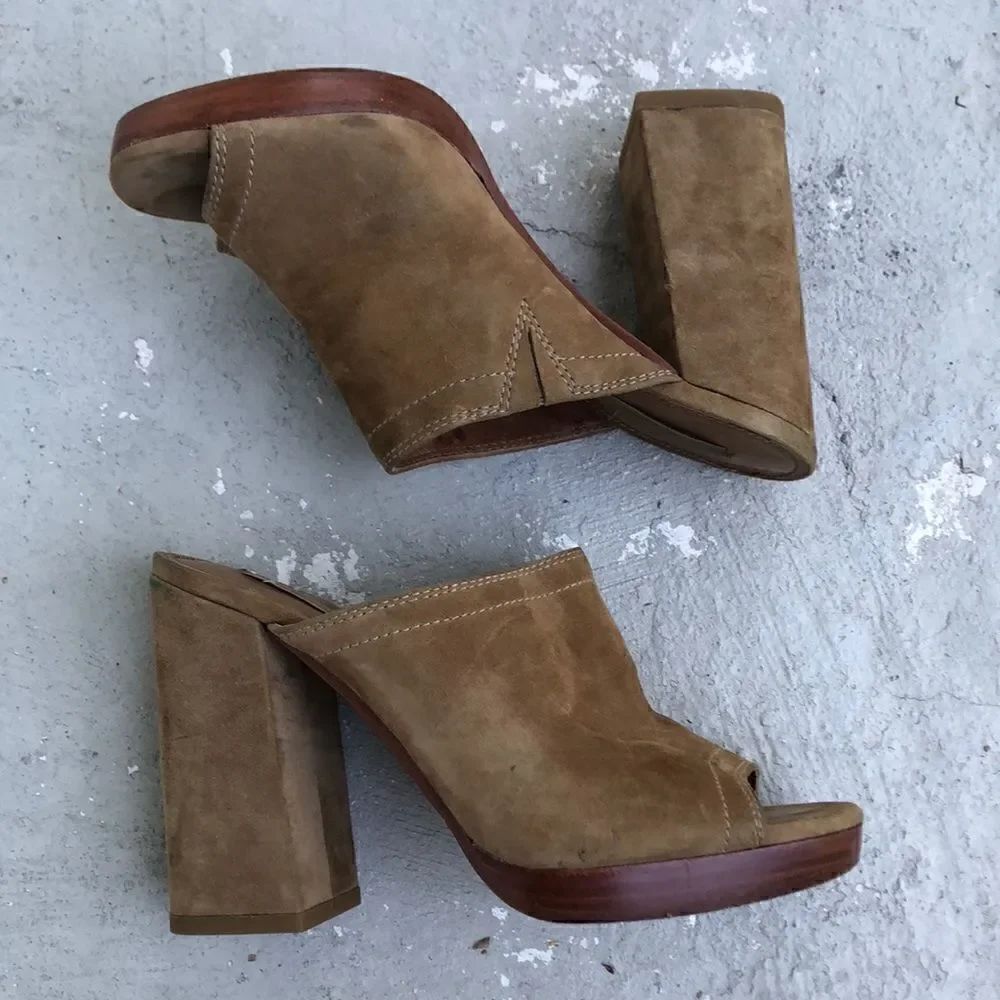 Frye new boot/suede slides